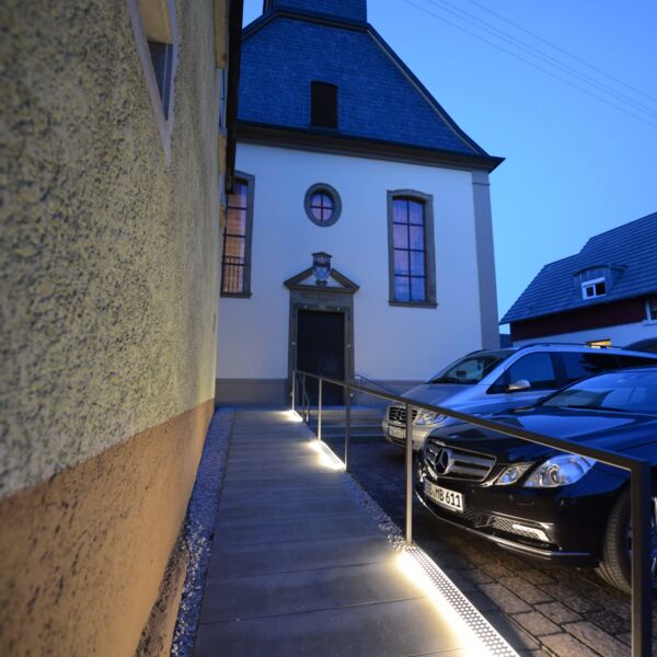 Katholische Kirche Uiffingen ueberbau.de